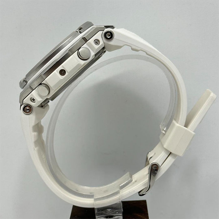 Наручные часы Casio GST-W310-7A. Фото 3.