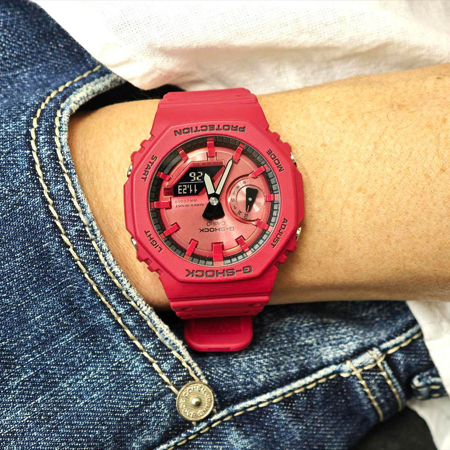 Наручные часы Casio GA-2100RRB-4A. Фото 3.