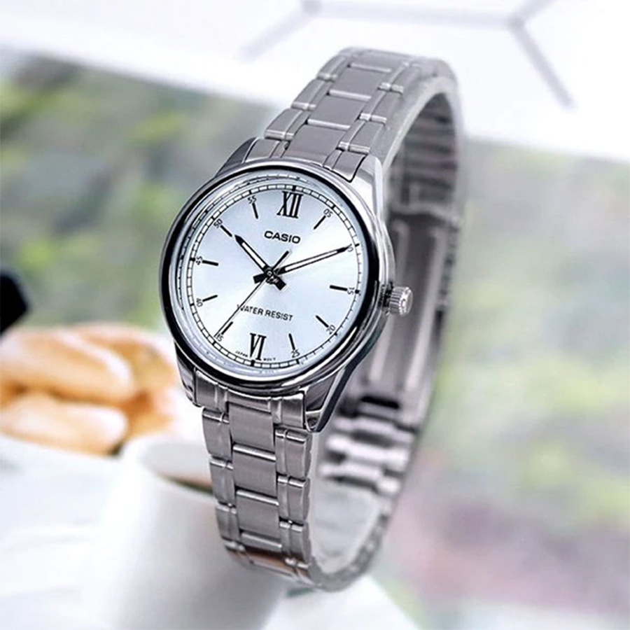 Наручные часы Casio LTP-V005D-2B3. Фото 4.