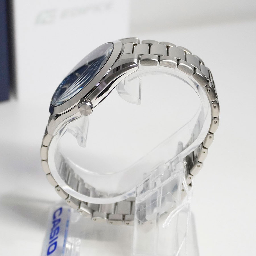 Наручные часы Casio EFV-160D-2A. Фото 8.