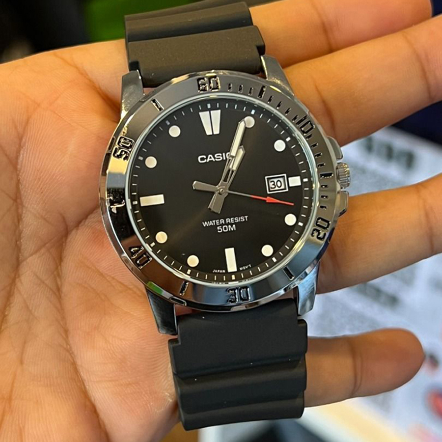 Наручные часы Casio MTP-VD01-1E. Фото 4.
