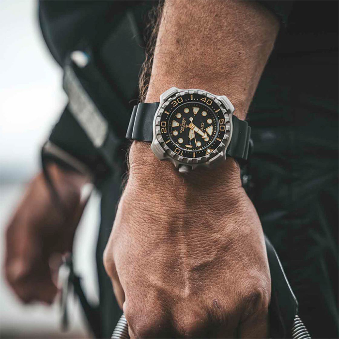 Наручные часы Citizen BN0220-16E. Фото 2.