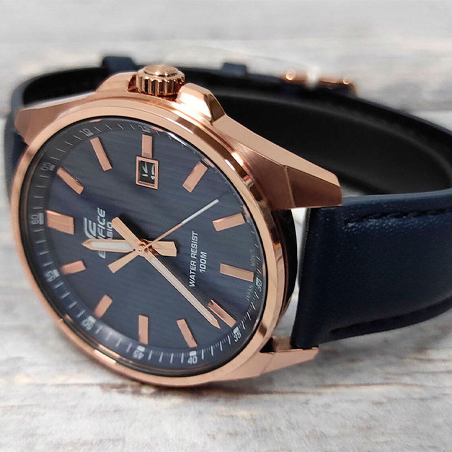 Наручные часы Casio EFV-150CL-2A. Фото 1.