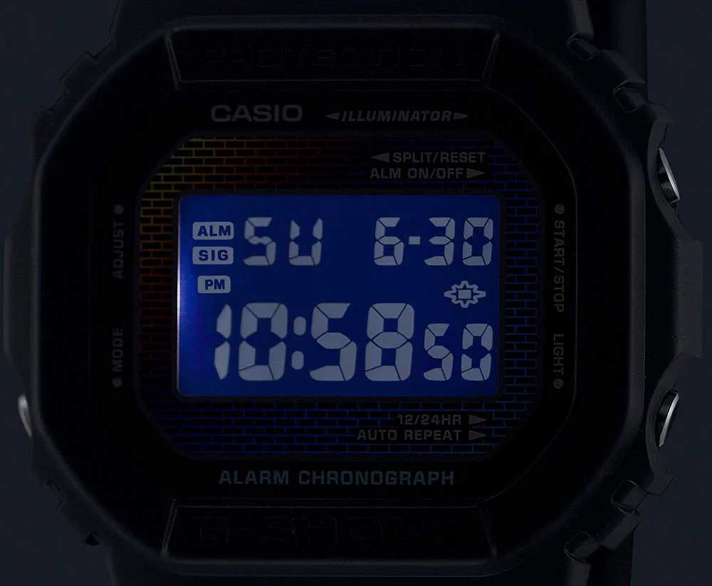 Наручные часы Casio GM-5600RW-1. Фото 2.