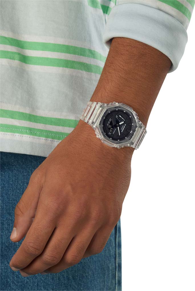 Наручные часы Casio GA-2100SKE-7A. Фото 1.