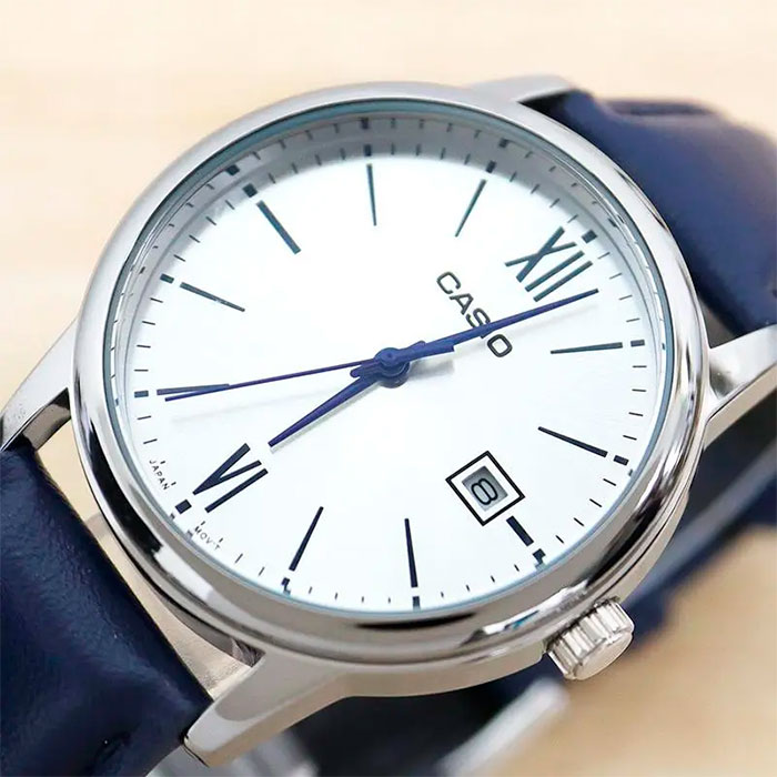 Наручные часы Casio MTP-V002L-2B3. Фото 4.