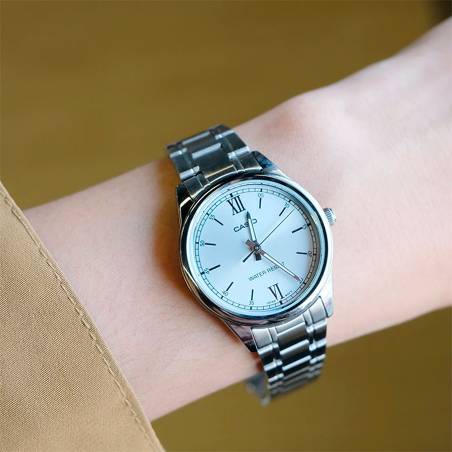 Наручные часы Casio LTP-V005D-2B3. Фото 2.
