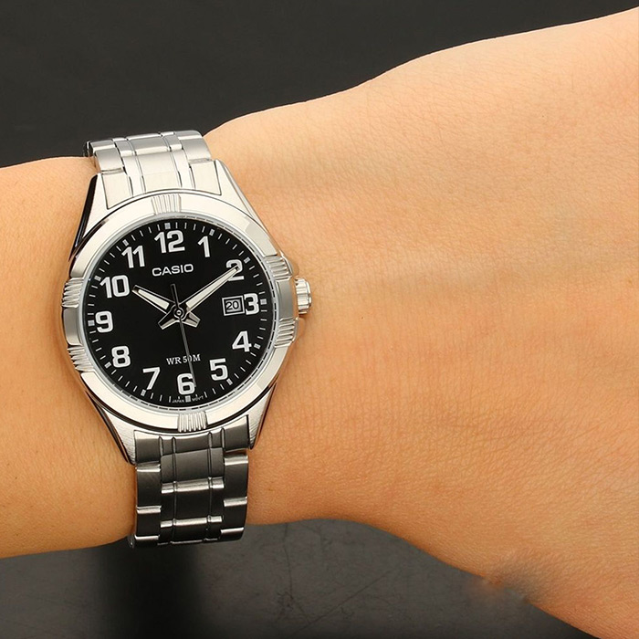 Наручные часы Casio LTP-1308D-1B. Фото 2.