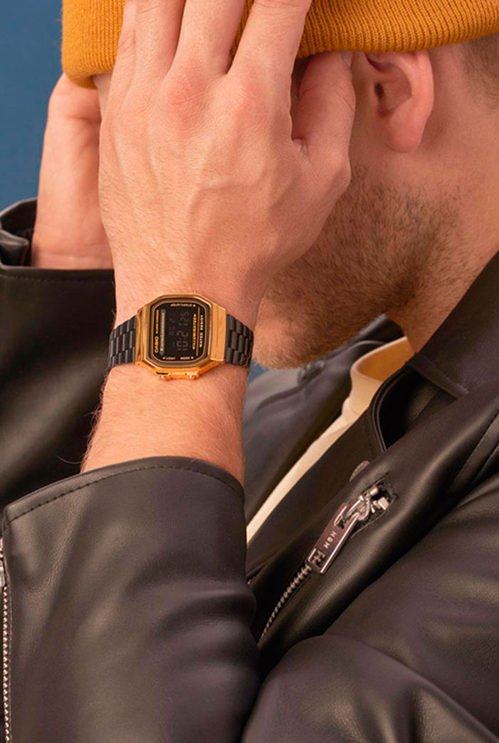 Наручные часы Casio A168WEGB-1B. Фото 4.