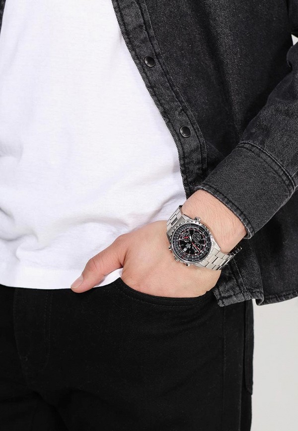 Наручные часы Casio EF-527D-1A. Фото 2.