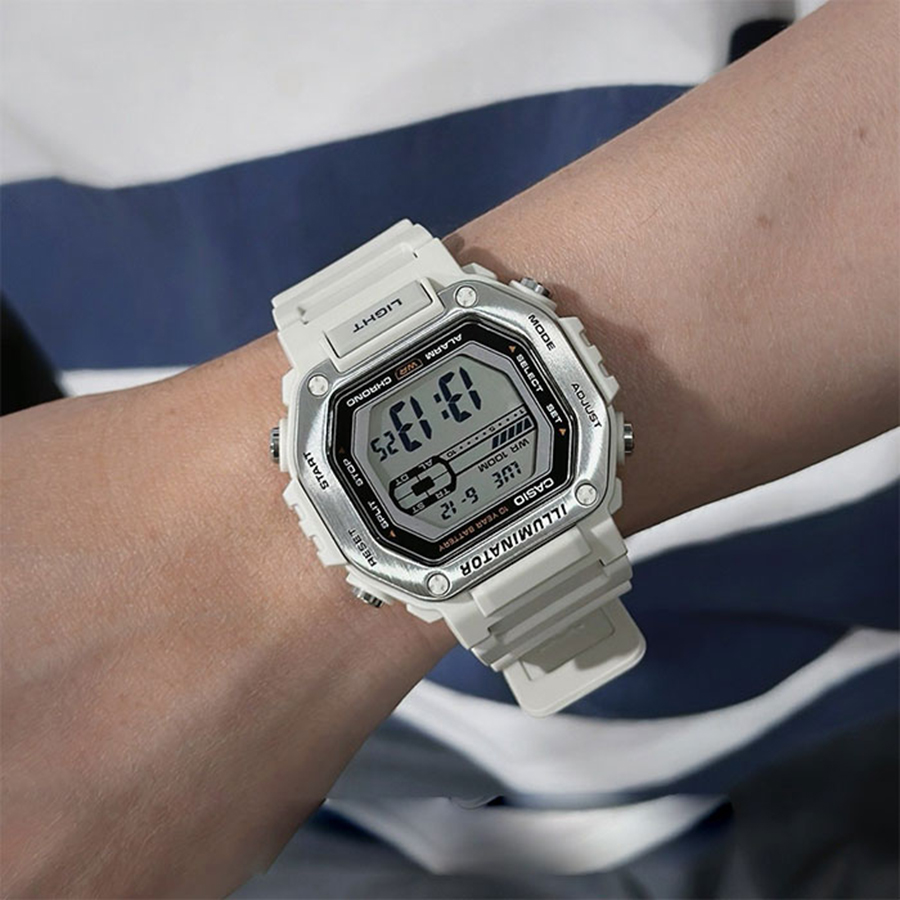 Наручные часы Casio MWD-110H-8A. Фото 6.