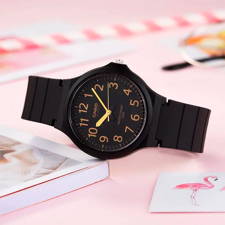 Наручные часы Casio MW-240-1B2. Фото 5.