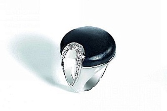 SPT05018 BALI RING ST.STEEL W/STONE